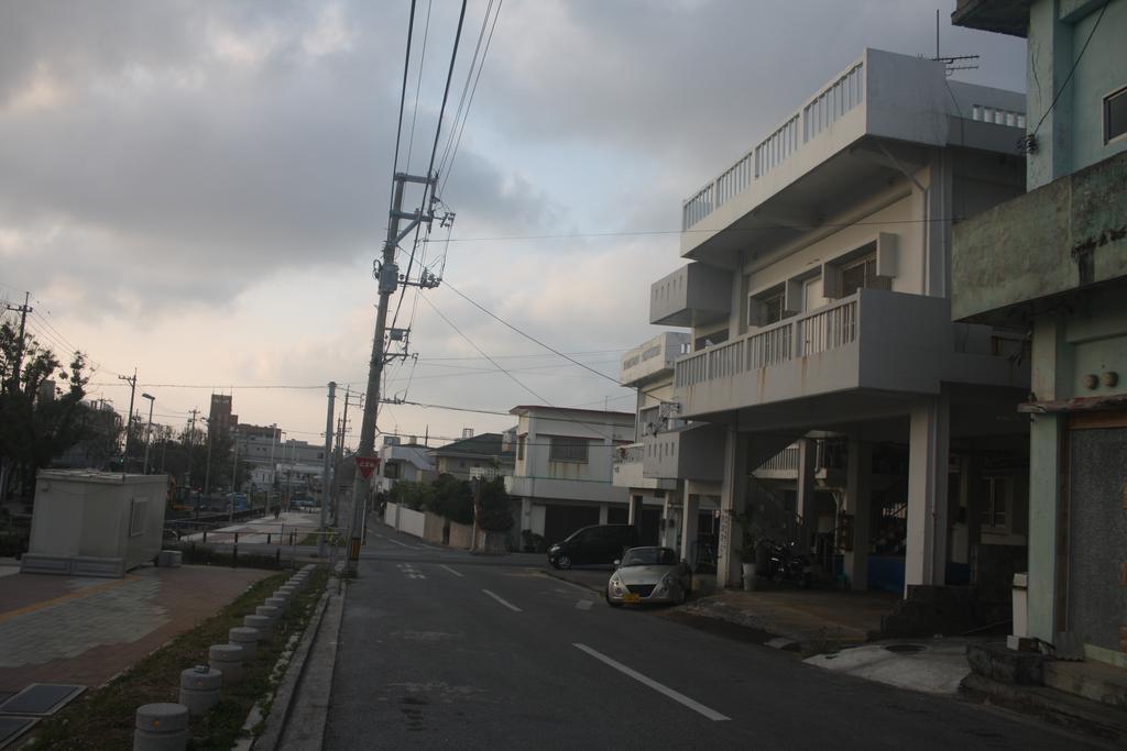 Koza Share House Hotel Okinawa Eksteriør billede