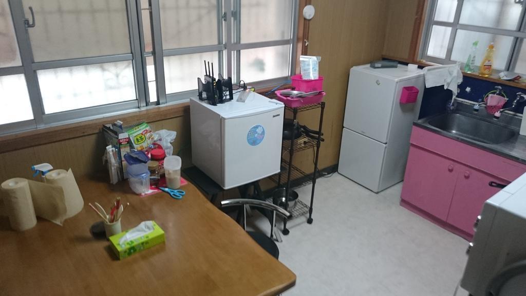 Koza Share House Hotel Okinawa Eksteriør billede